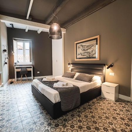 بيتسو Palazzo Paladini - Luxury Suites In The Heart Of The Old Town المظهر الخارجي الصورة